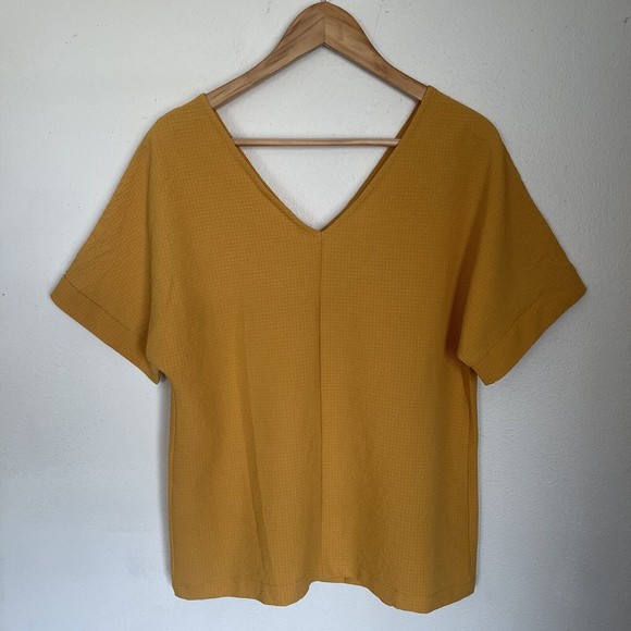 Yellow V Neck Button Up Shirt Short Sleeve Blouse Top Mustard Size Small Women's - Picture 5 of 6